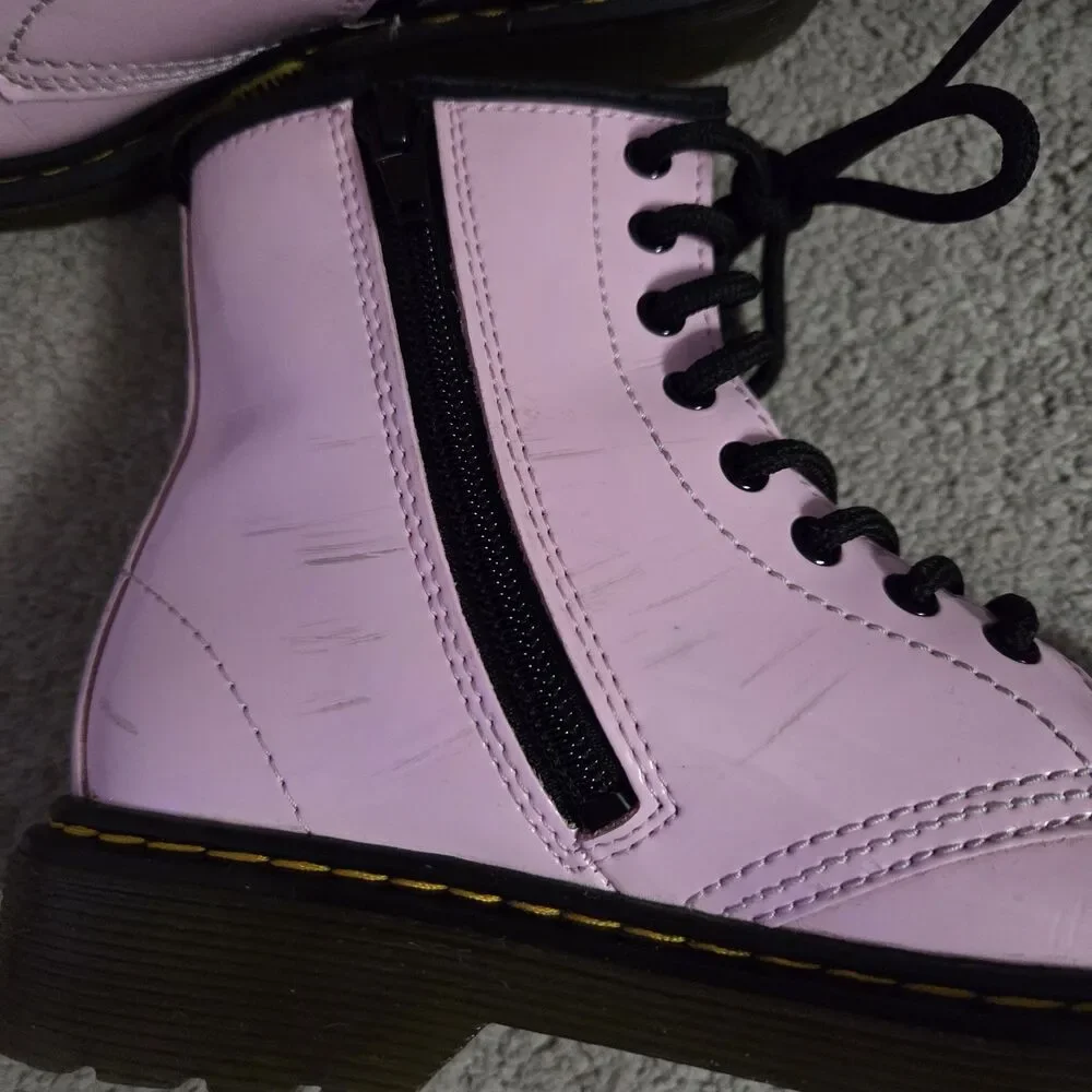 Dr. Doc Martens 1460J YOUTH Kids Pink Patent Leather Combat Ankle Boots Sz 2